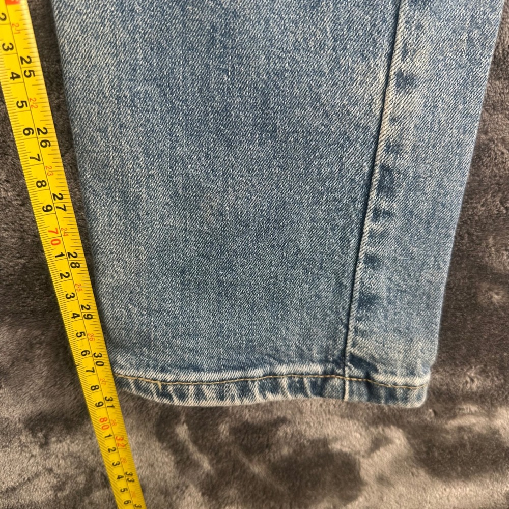 Levis 502 Regular Taper Jeans Mens 28x32 Light Wash Blue Denim 29507-0736 - Picture 7 of 9